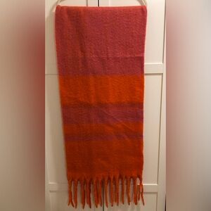 Beautiful Large Scarf, Pink & Orange NWOT